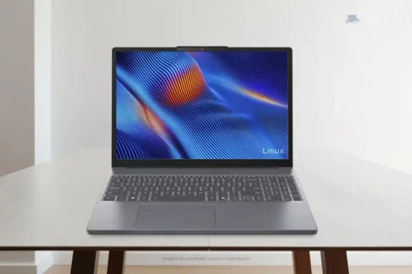 IdeaPad Slim 3 83NSS00100: Notebook Lenovo com Intel Core i7-13620H e 16GB